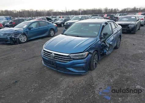 2019 Volkswagen Jetta 1.4T R-Line/1.4T S/1.4T Se from USA, damaged, VIN 3VWCB7BU3KM171452